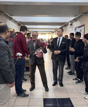 Muratlı’da emekli olan öğretmene duygusal veda