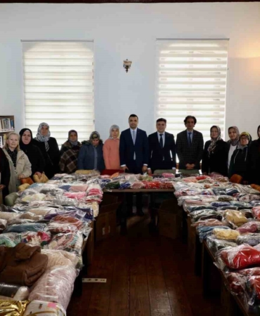 Söğütlü kadınlardan Sevgi Evlerindeki çocuklara anlamlı destek