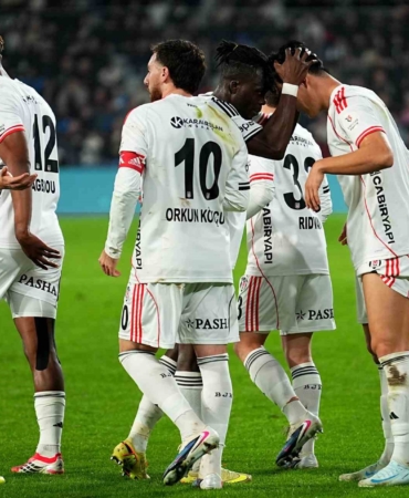 Kartal, Başakşehir deplasmanında mağlup olmuyor