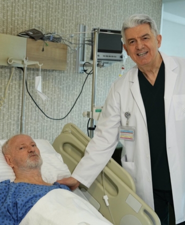 Türkiye’de ilk kez görülen dev anevrizma neştersiz iyileşti