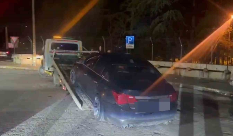 Sakarya’da mevzuata uymayan 18 araç trafikten men edildi