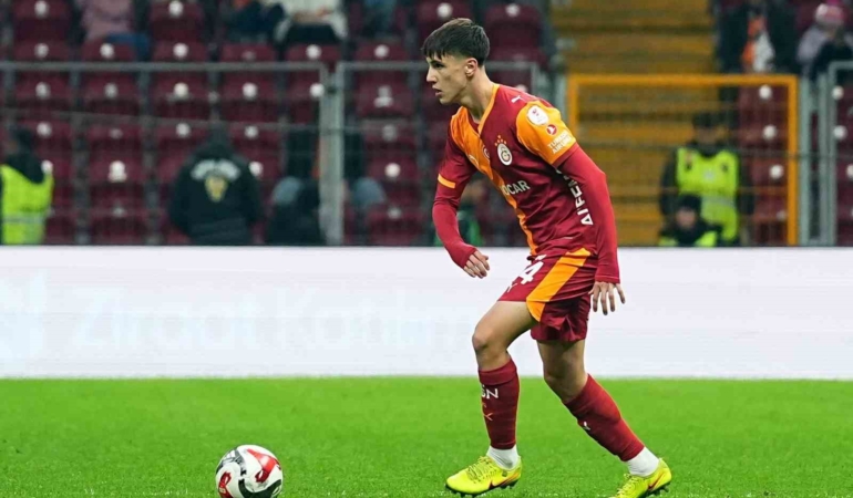 Galatasaray’da Furkan Koçak ile Yusuf Dağhan Kahraman ilk kez A takımda forma giydi