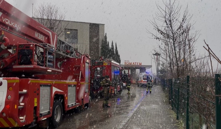 Hastane yemekhanesinde yangın paniği… Çok sayıda ekip sevk edildi