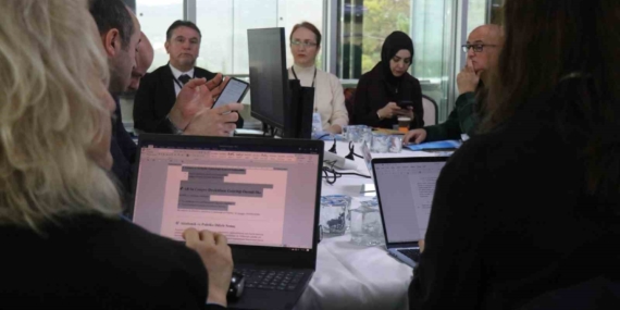 Sapanca Gölü’nün geleceği akademik çalıştayda masaya yatırıldı