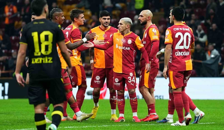 Lucas Torreira bu sezonki 2. golünü kaydetti