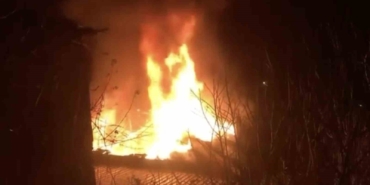 Bursa’da 2 katlı ev alevlere teslim oldu