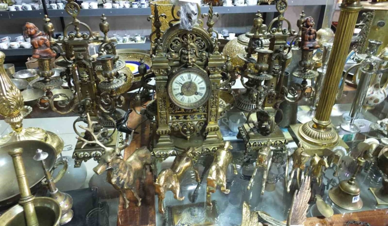 Balıkesir’de 146 yıllık tarihi saat görücüye çıktı