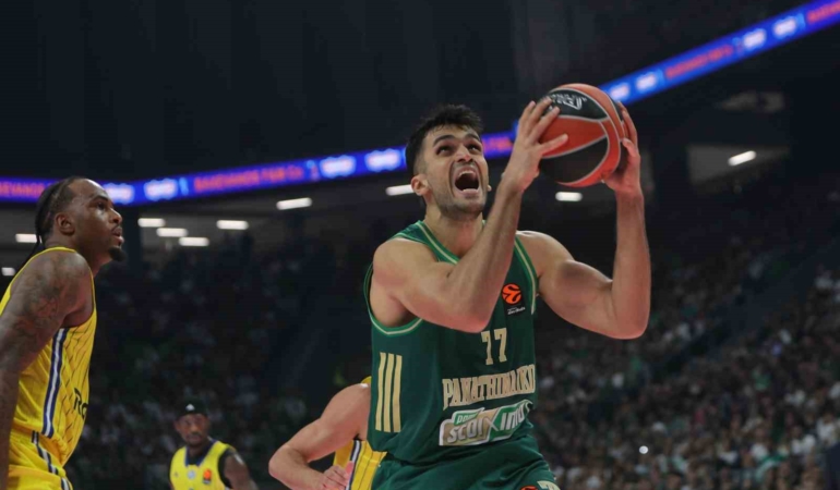 Panathinaikos, milli basketbolcu Ömer Faruk Yurtseven ile yollarını ayırdı