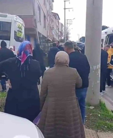 Kocaeli’de servis aracının çarptığı ilkokul öğrencisi hayatını kaybetti