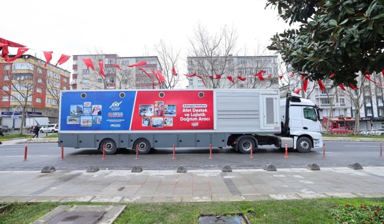 Afet Destek ve Lojistik Dağıtım Tırı’nın rotası Balkanlar