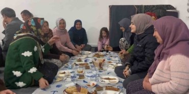 Kaymakam Kılıç, yangından etkilenen vatandaşlarla bir araya geldi