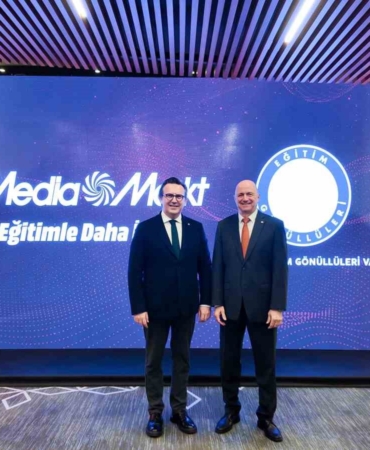 MediaMarkt Türkiye ve TEGV’den deprem bölgesinde 11 bini aşkın çocuğa nitelikli eğitim desteği