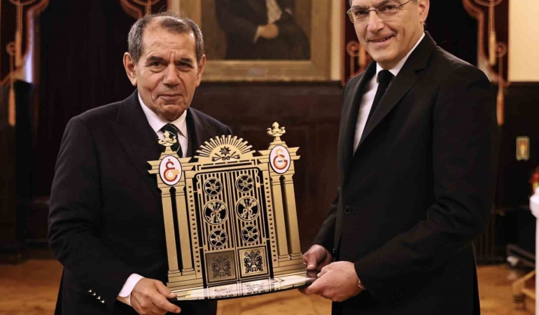 Juventus maçı öncesi dostluk yemeği düzenlendi