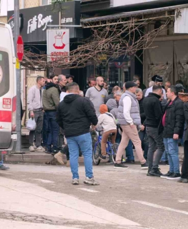 Damat, kayınbabasına ve kayınbiraderine kurşun yağdırdı