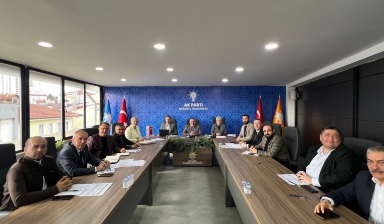 AK Parti Bilecik’te Ramazan ayı çalışmaları değerlendirildi