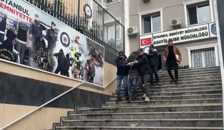 Büyükçekmece’de iş yerine molotoflu saldırı kamerada