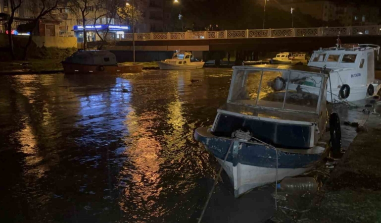 Atikhisar Barajı yüzde 100’e ulaştı, Sarıçay taştı