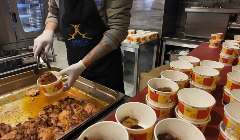 Darıca Belediyesi ramazan boyunca ihtiyaç sahiplerine sıcak yemek ulaştıracak
