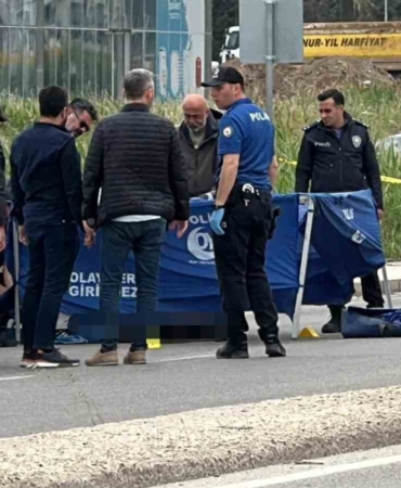 Boşanma aşamasındaki eşini sokak ortasında öldüren zanlının kardeşiyle mesajlaşması ortaya çıktı