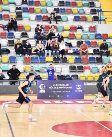 U14 Erkekler Basketbol bölge şampiyonası Balıkesir’de başladı