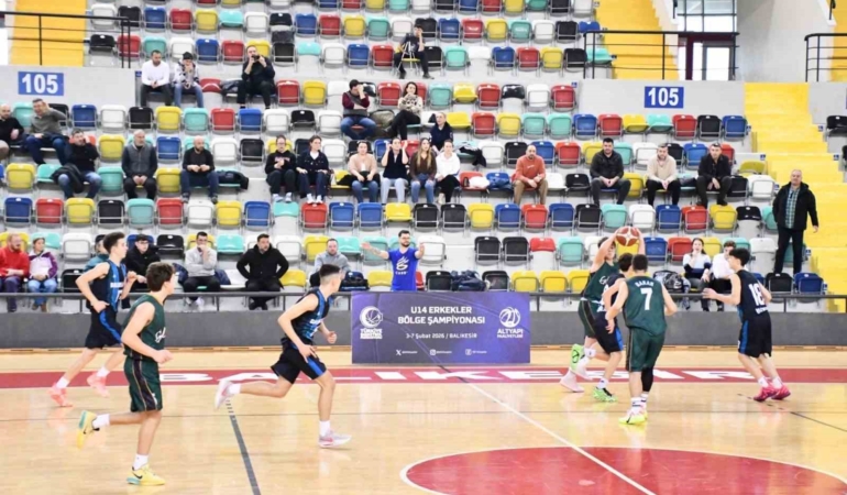 U14 Erkekler Basketbol bölge şampiyonası Balıkesir’de başladı