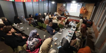 Kitaphane’de Doğu Türkistan konuşuldu