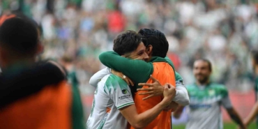 Bursaspor sahasında Kırklarelispor’u farklı geçti