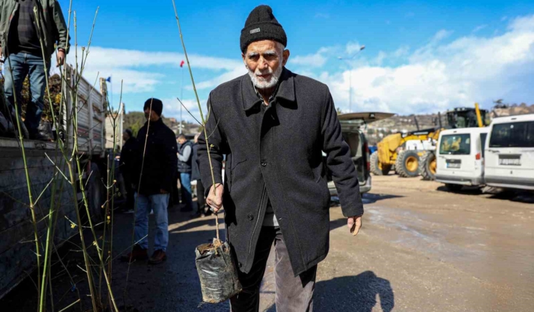 Bursa Büyükşehir’le kırsal büyüyor, çiftçi güçleniyor