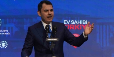 Bakan Kurum: "11 ilimizde eş zamanlı çalışarak bir Avrupa ülkesi büyüklüğündeki alanı yeniden inşa ettik"