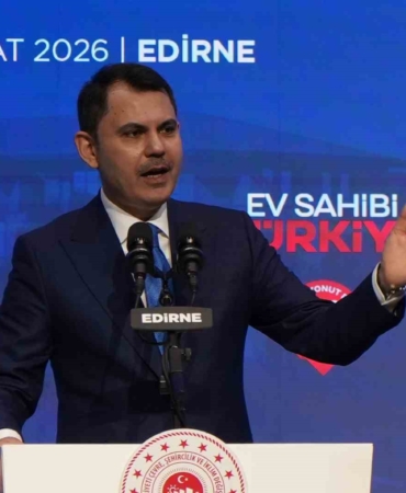 Bakan Kurum: "11 ilimizde eş zamanlı çalışarak bir Avrupa ülkesi büyüklüğündeki alanı yeniden inşa ettik"