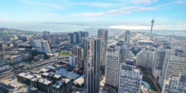 Kristal Kule’de teslimler başladı