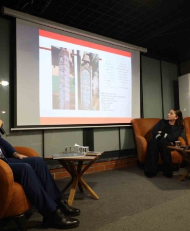 Başiskele’de "Osmanlı’da Mezar Taşları ve Edebiyatı" konuşuldu