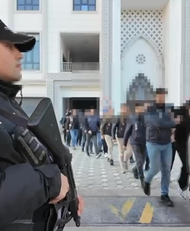 Sahte ilan ve oltalama yöntemiyle dolandırıcılık yapan 21 şüpheli tutuklandı