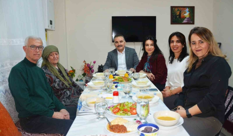 Kaymakam Odabaş’tan şehit ailesine gönül sofrası ziyareti