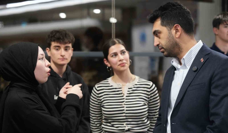 Başkan Bingöl Tuzla’da gençlerle iftar sofrasında bir araya geldi