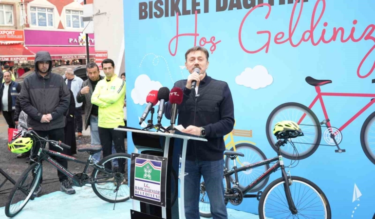 Bahçelievler’de pedallar sağlık ve çevre için döndü: 38’inci bisiklet çekilişi yapıldı
