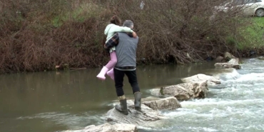 Çatalca’da dere taşkını vatandaşları yıllardır mağdur ediyor