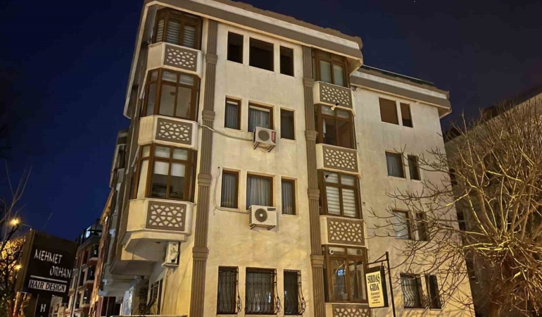 Bahçelievler’de iftar vakti yaşanan elektrik kesintisine vatandaşlar tepki gösterdi