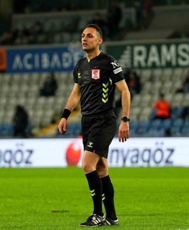 Trendyol Süper Lig: RAMS Başakşehir: 0 - Konyaspor: 0 (İlk yarı)