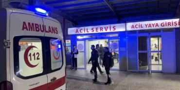 Bursa’da parkta çıkan tartışmada kan aktı, sırtından bıçaklanarak yaralandı