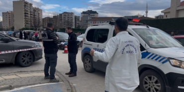 Bursa’da kadın öğretmen okul önünde silahlı saldırıya uğradı