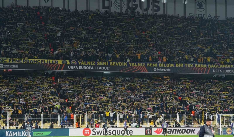 UEFA Avrupa Ligi: Fenerbahçe: 0 - Nottingham Forest: 0 (Maç devam ediyor)