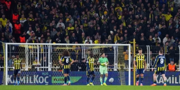 Fenerbahçe, Avrupa Ligi’nde turu zora soktu