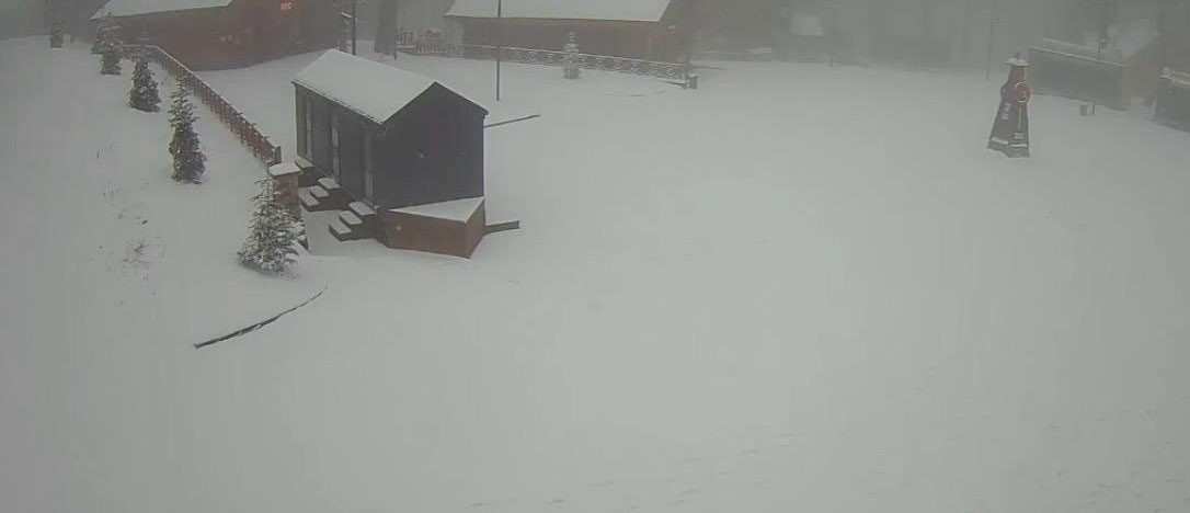 Kartepe’de lapa lapa kar yağıyor