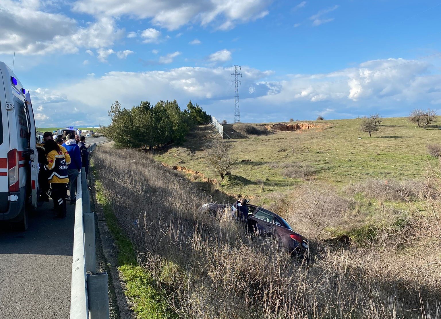İpsala’da trafik kazasın: 1’i çocuk 3 yaralı
