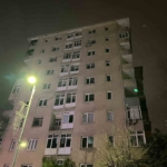 Küçükçekmece’de sitedeki 10 katlı riskli bina, mühürlenerek tahliye edildi