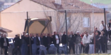 Deplasman yasağı olmasına rağmen taraftar alınmasına tepki
