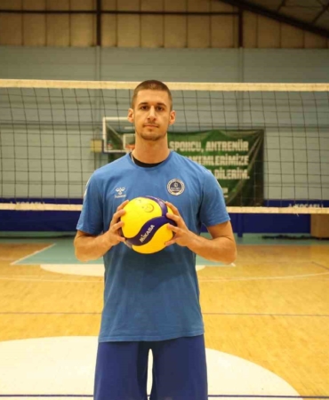 Perunicic ve Ashki’den Kağıtspor’a övgü