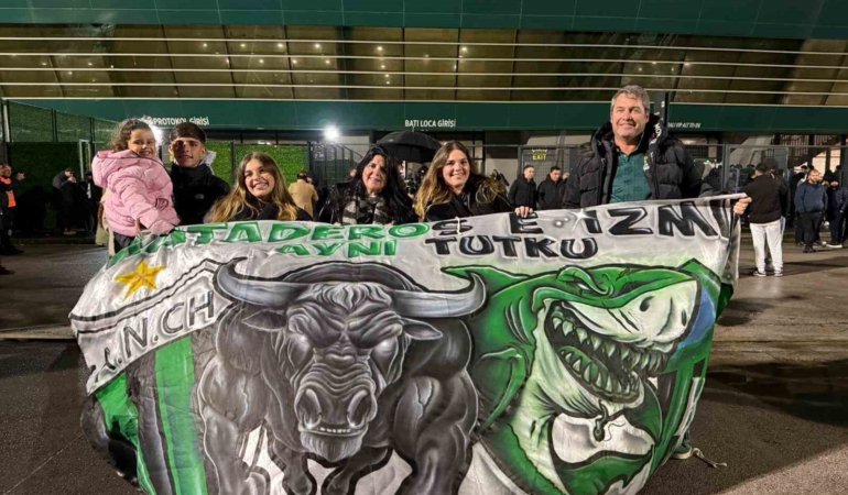 Kocaelispor’a destek için Arjantin’den kilometrelerce yol kat etti