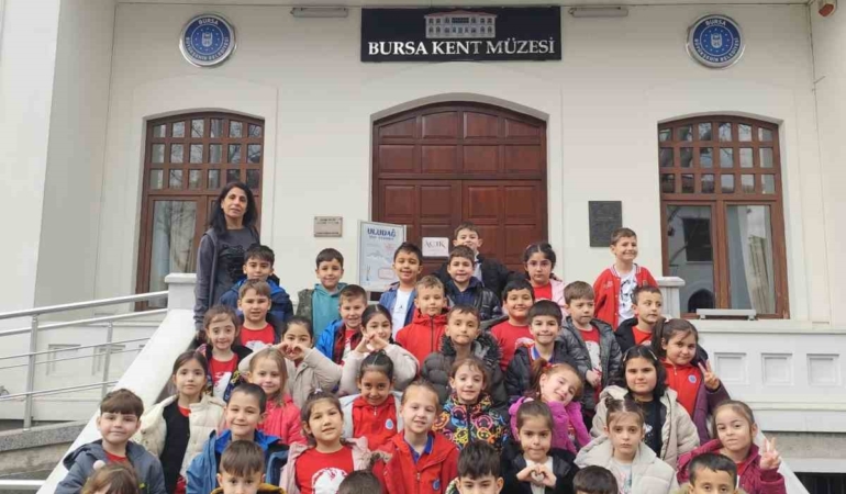 İlkokul öğrencileri, Kent Müzesi’nde tarihe yolculuk yaptı